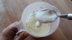 Homemade Frozen Yogurt - Step 3